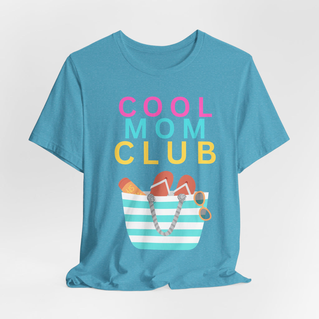 Cool Mom Club Beach Tee — Beach Bag Graphic T-Shirt