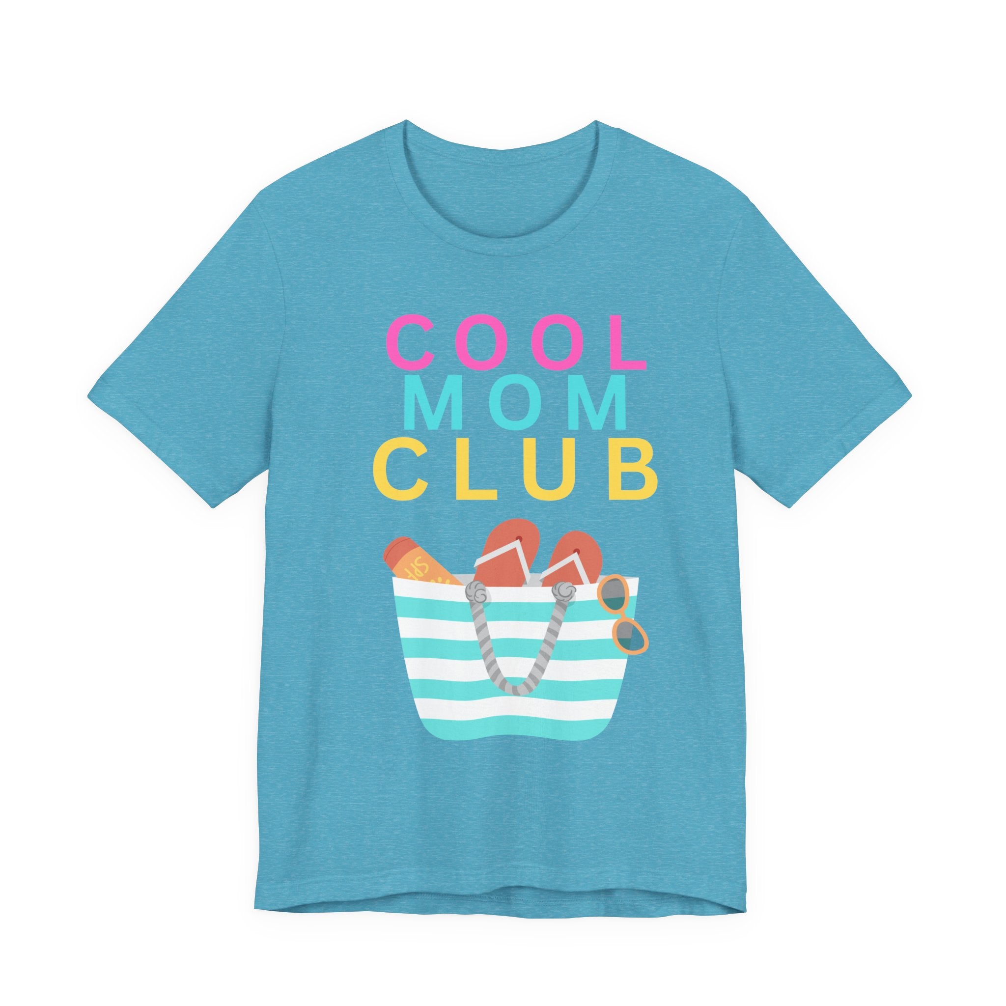 Cool Mom Club Beach Tee — Beach Bag Graphic T-Shirt