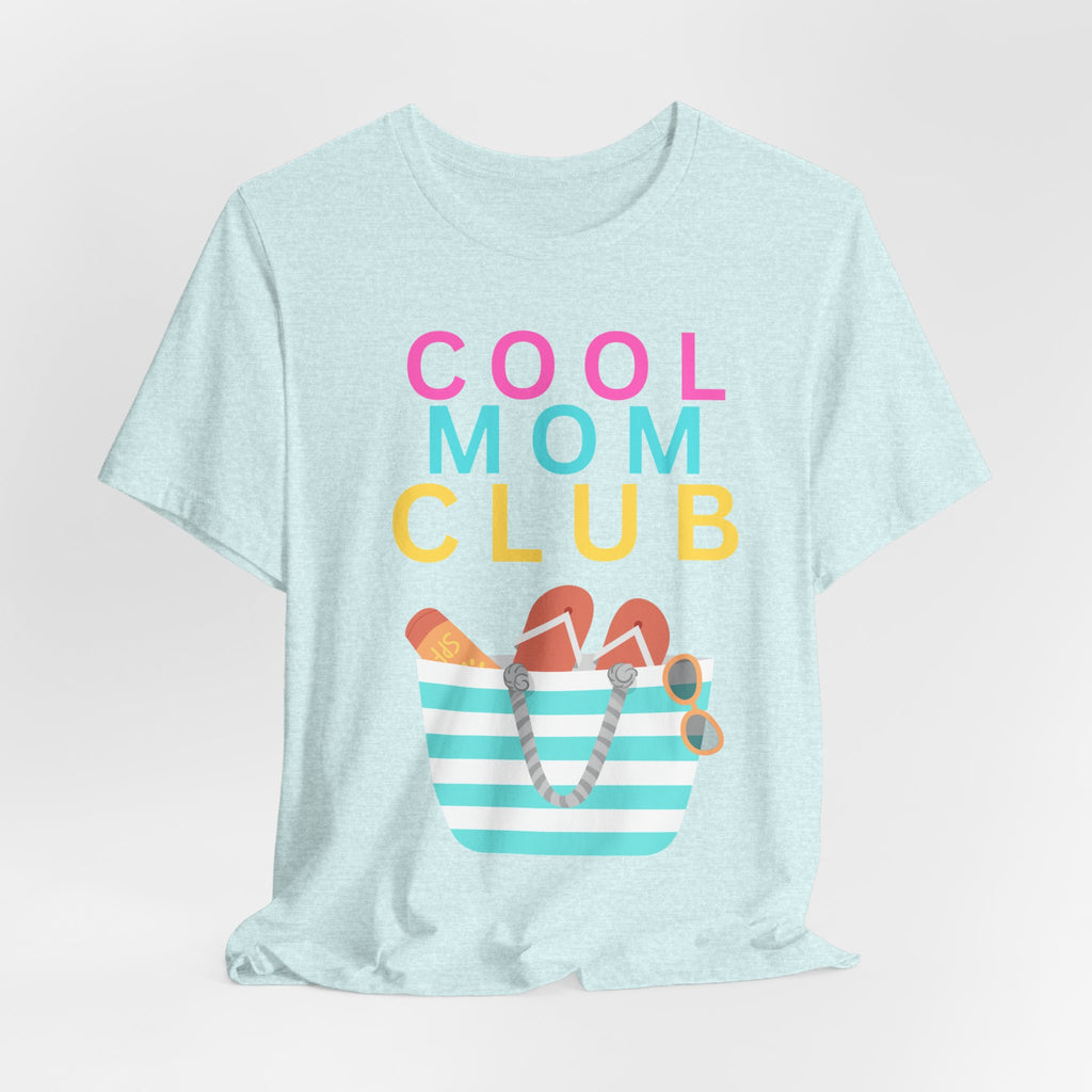 Cool Mom Club Beach Tee — Beach Bag Graphic T-Shirt