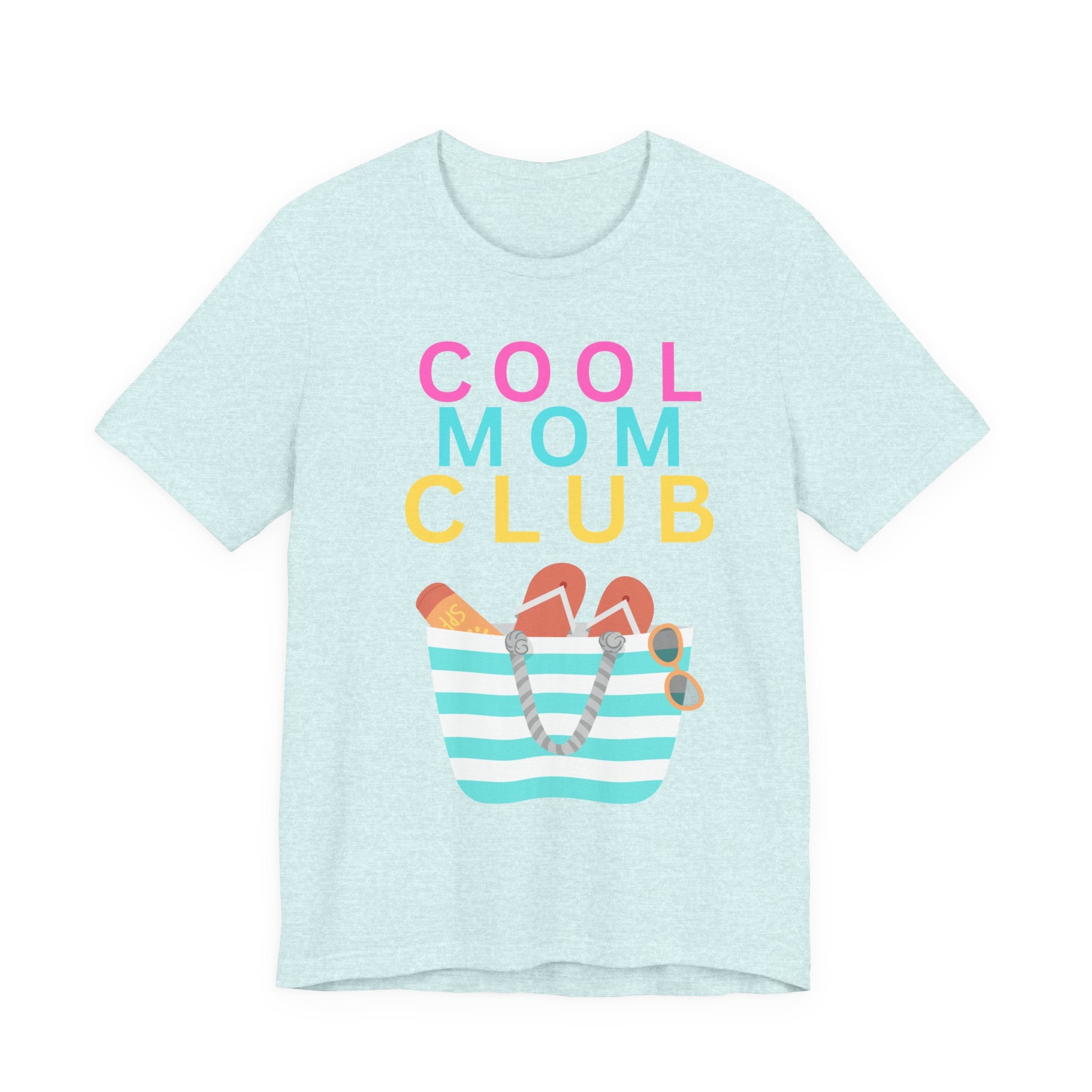 Cool Mom Club Beach Tee — Beach Bag Graphic T-Shirt