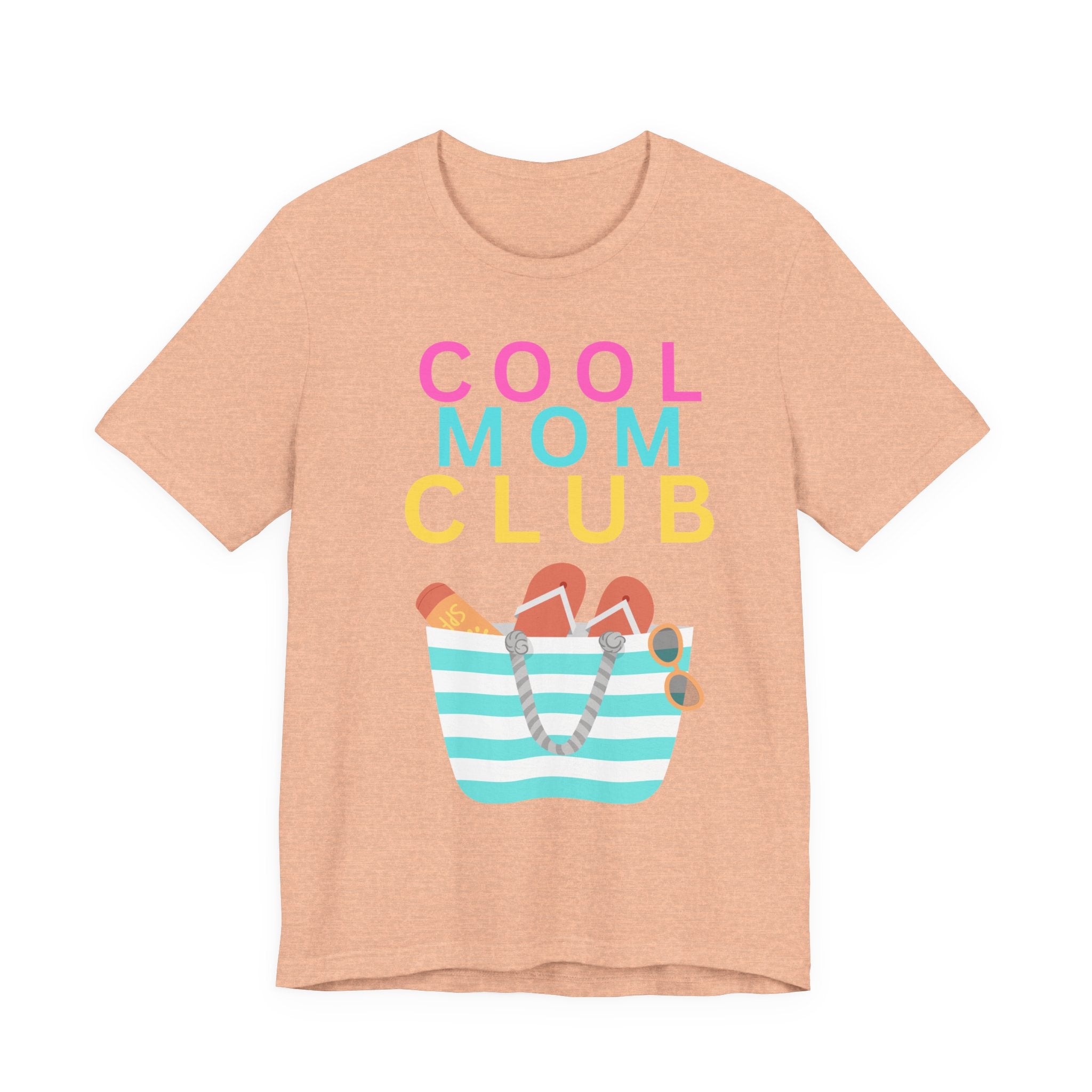 Cool Mom Club Beach Tee — Beach Bag Graphic T-Shirt
